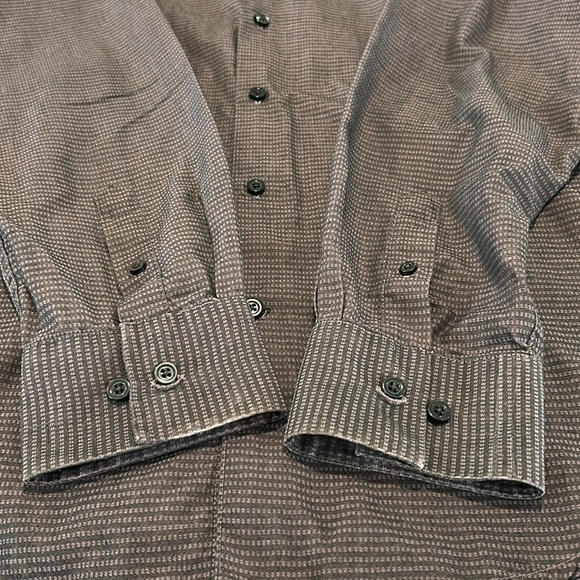 Bellissimo, size, XL, men’s long sleeve, button up dress shirt, purple and black - Picture 4 of 7